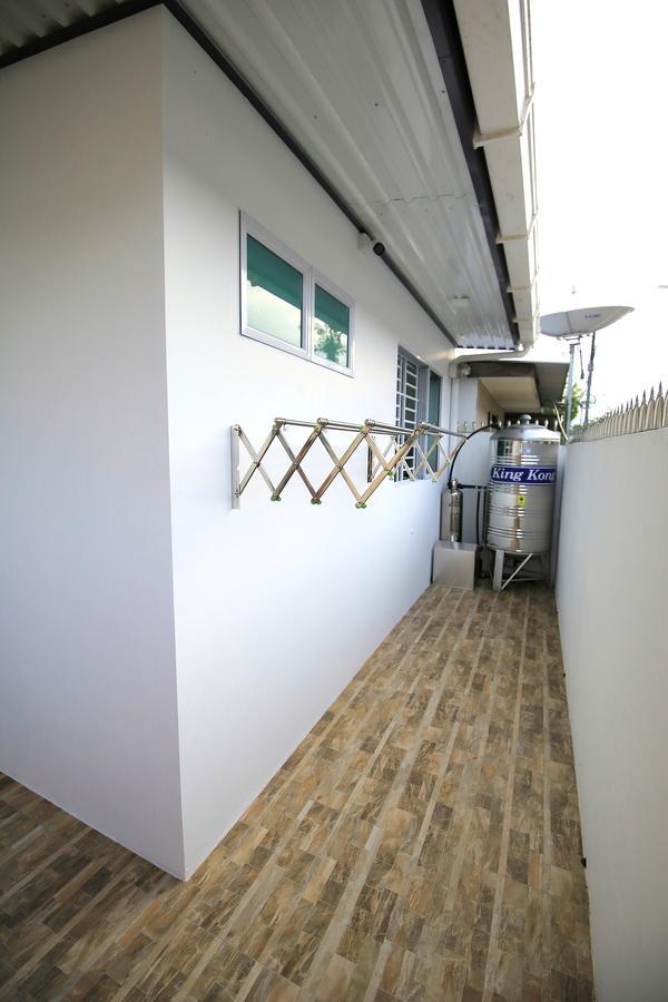 722 Homestay Kuching Eksteriør billede